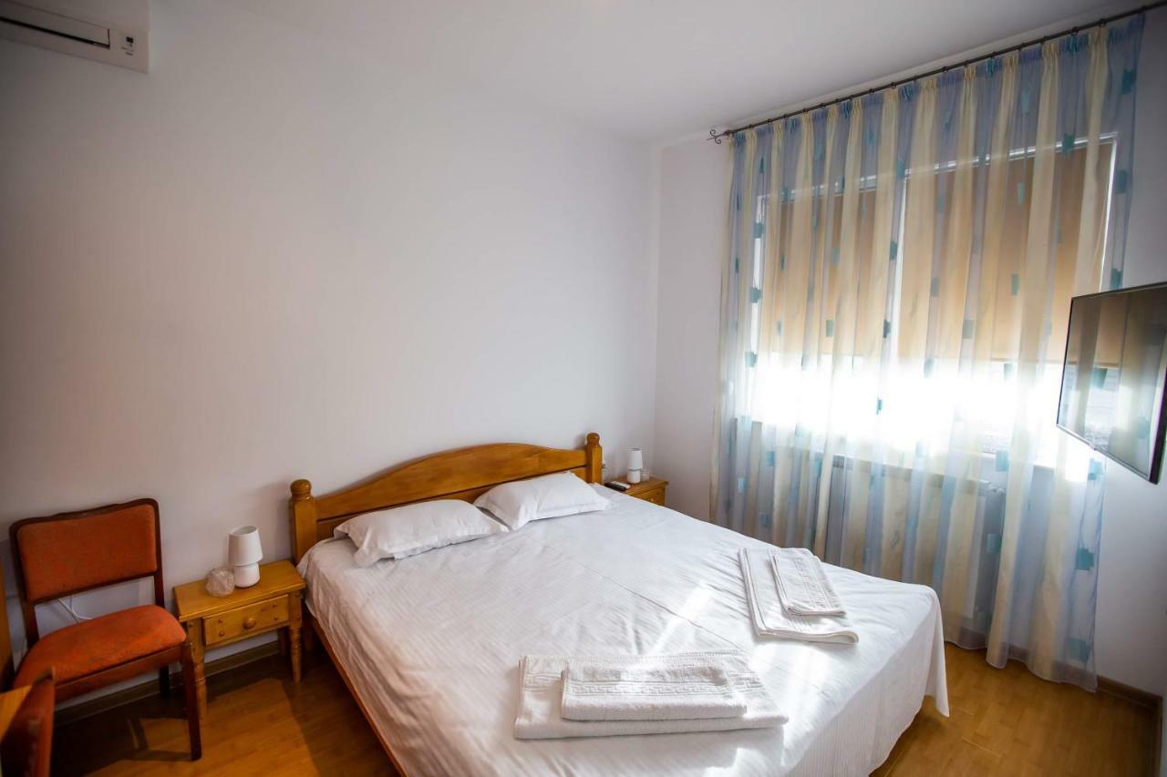 Casa Matei Hotel Mahmudia Buitenkant foto